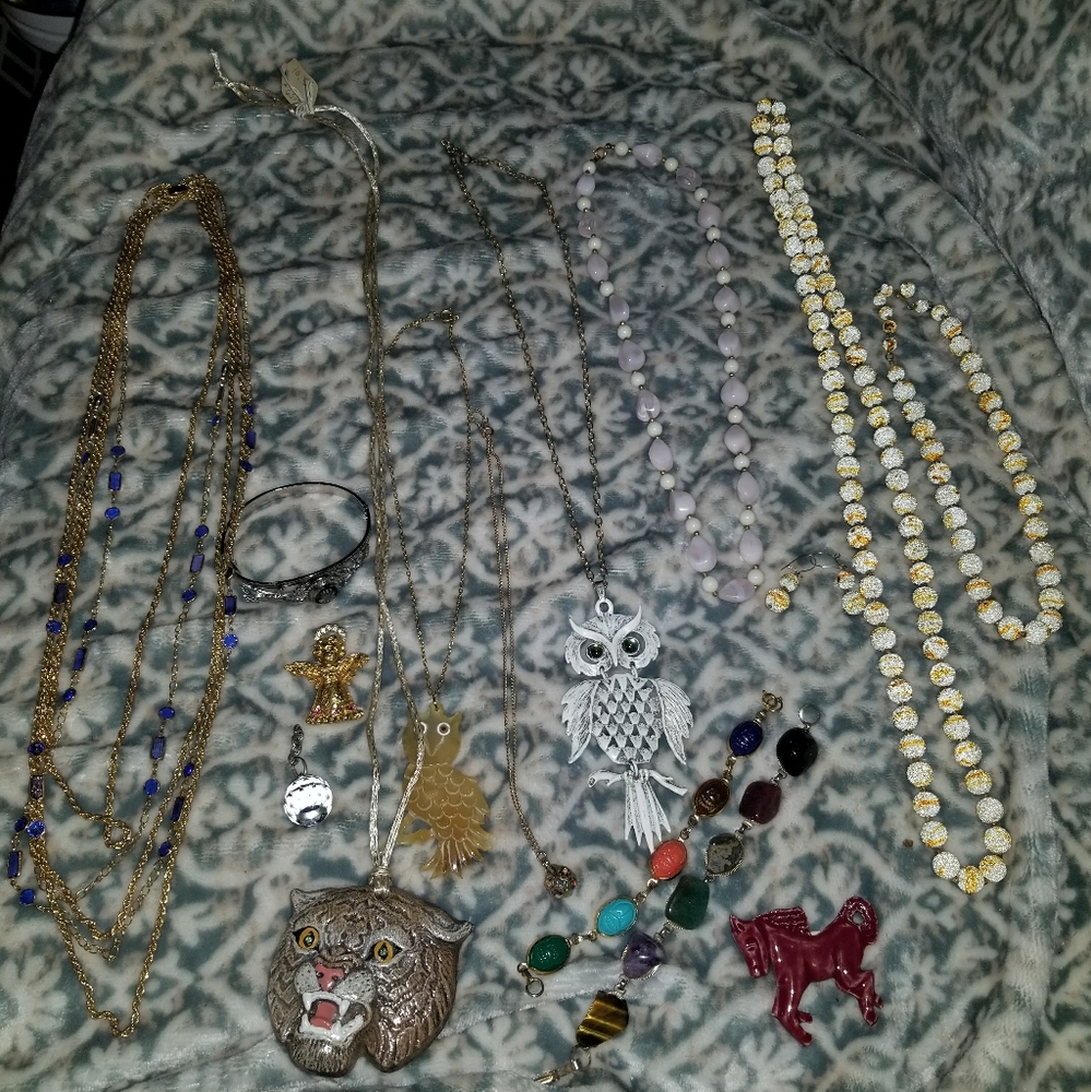 Lot Of Vintage Jewelry